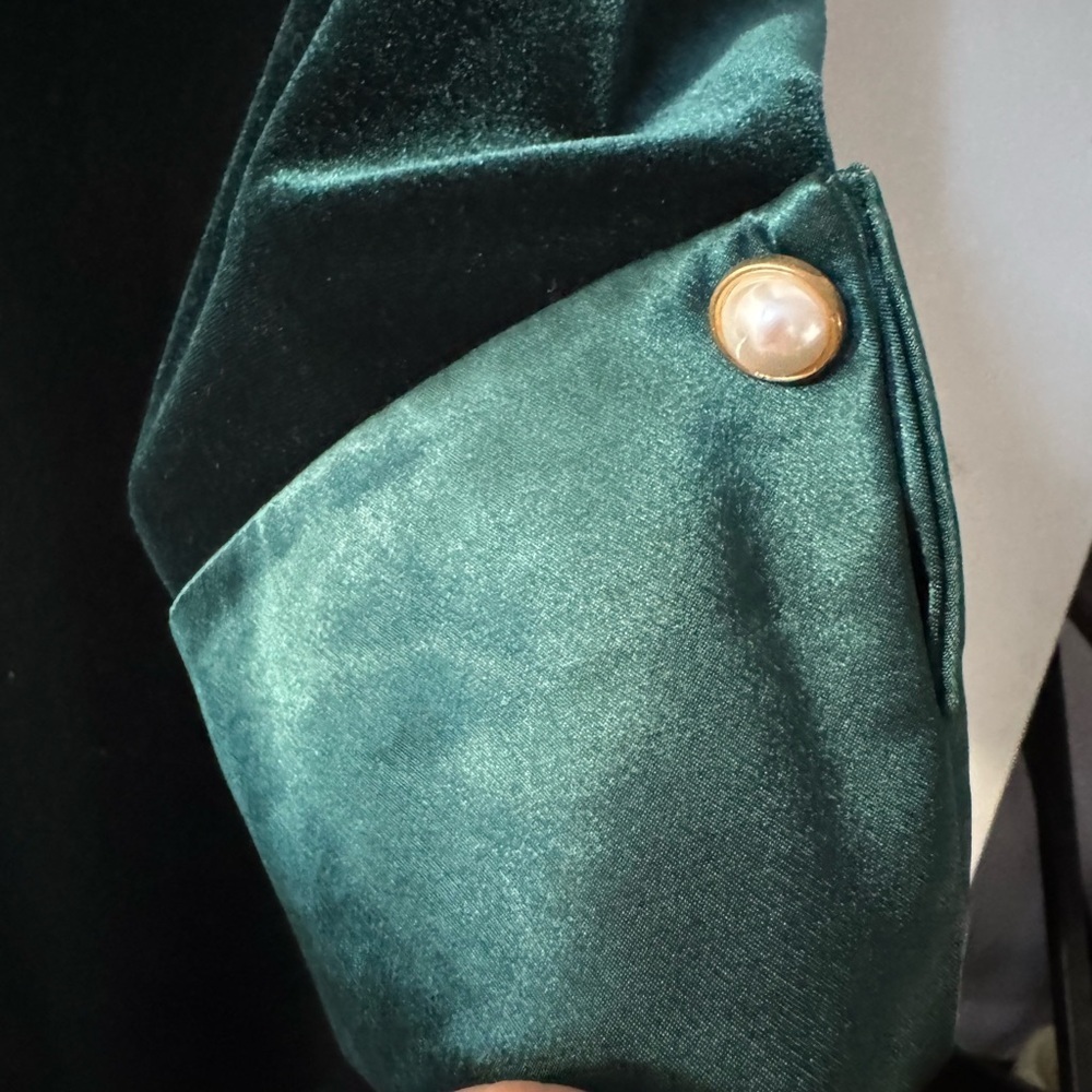 Jessica Howard Velvet Mini Dress - Picture 3 of 8